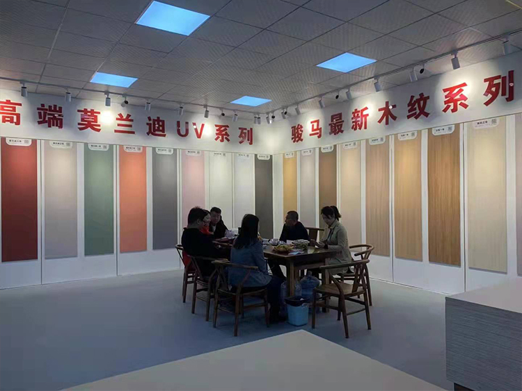 駿馬佛山華藝銷售部，于1月15日正式開業啦！